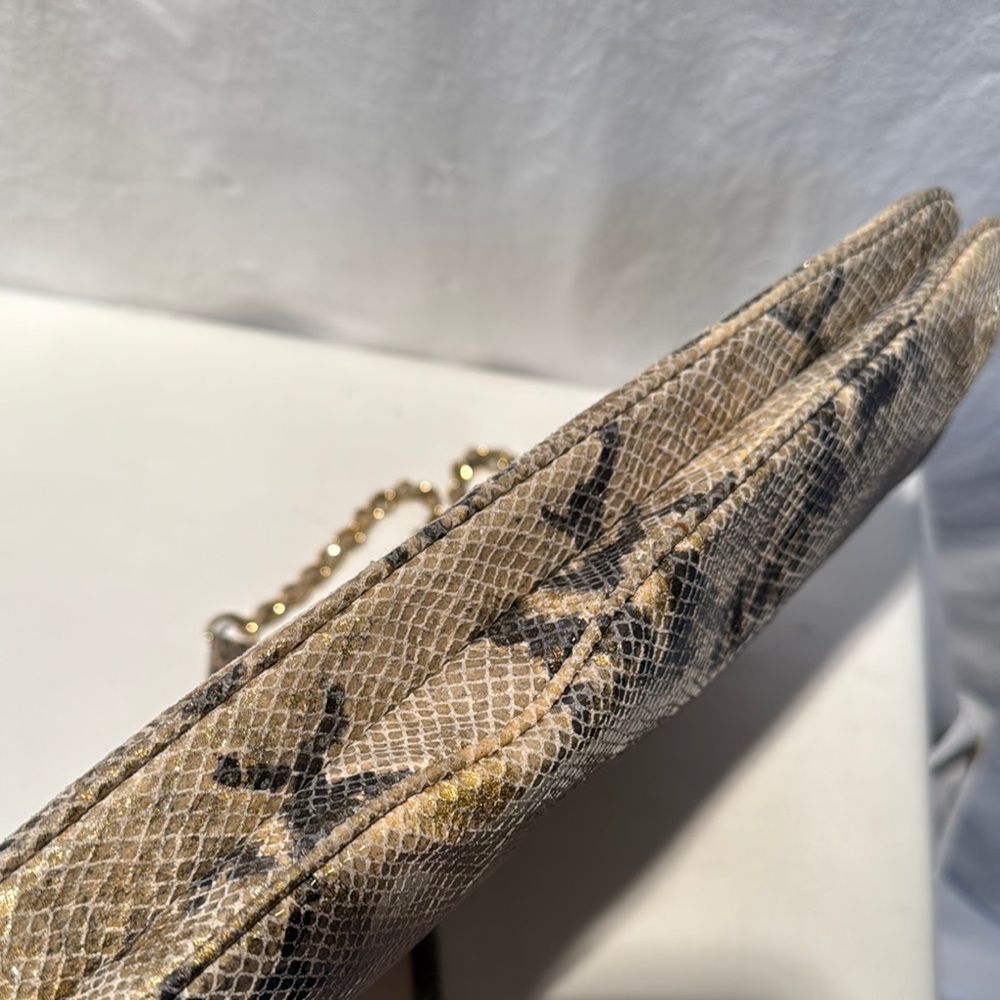 DKNY Elegant Gold and Black Genuine Leather Snakeskin Women’s Bag - Picture 9 of 16